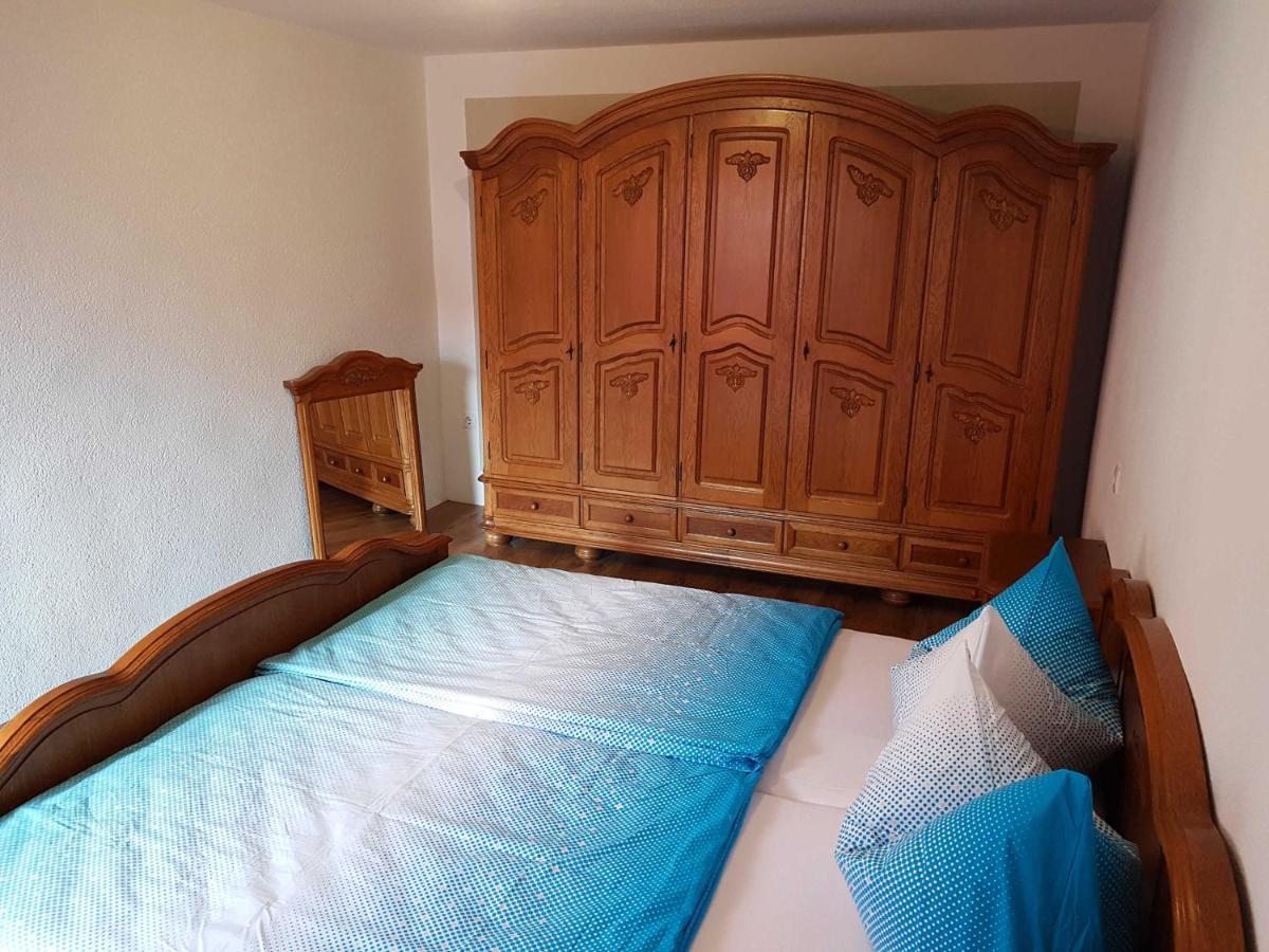 Ferienwohnung Am Kurpark 하셀펠데 외부 사진